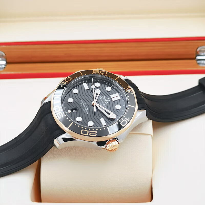 欧米茄(OMEGA)瑞士手表 海马300机械男表42mm210.22.42.20.01.002 双11抢先购