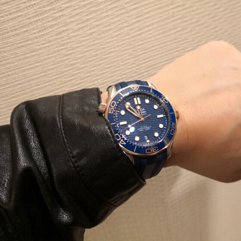 欧米茄(OMEGA)瑞士手表 海马300机械男表42mm210.22.42.20.03.002 双11预售