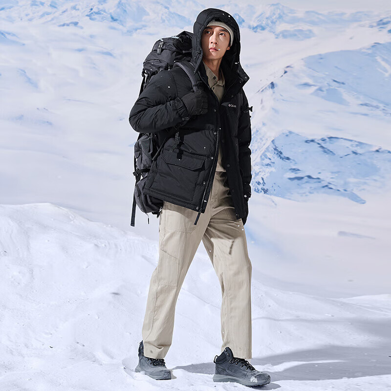 极寒挑战下的温暖守护揭秘十大最耐寒羽绒服的核心填充物