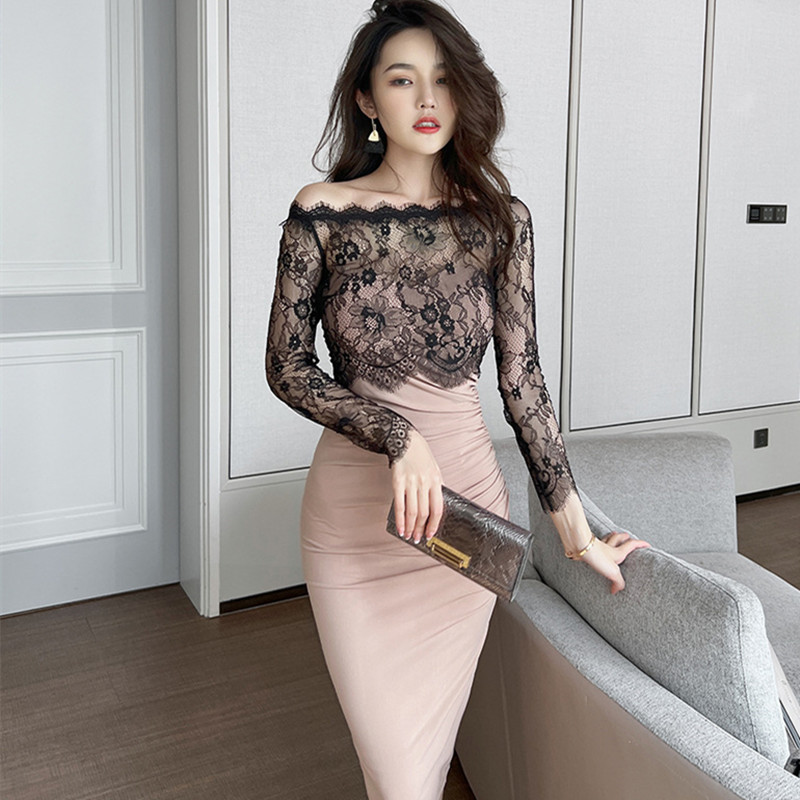 时尚解码一字肩包臀连衣裙的搭配艺术和选择