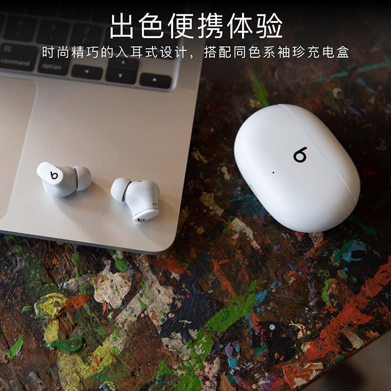 型号二:beats studio buds 无线蓝牙耳机beats solo3以其超长的电池