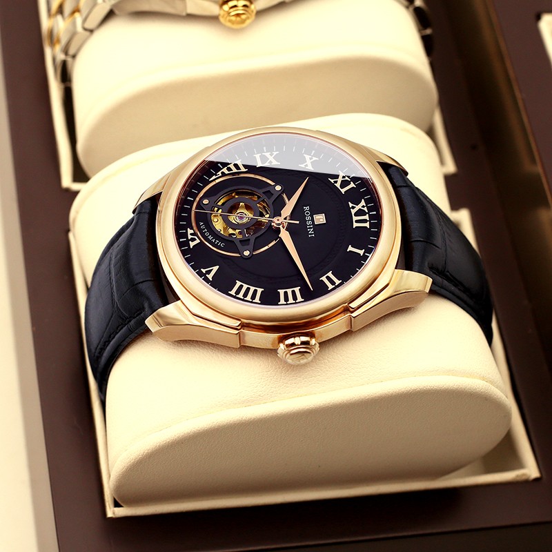 想给男朋友送机械表,预算2000元左右有什么牌子推荐